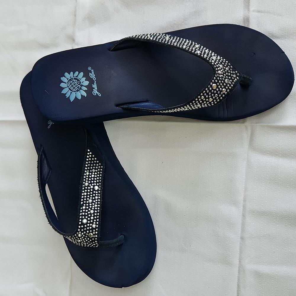 Yellow Box Women's Africa Wedge Flip Flop size 8.5